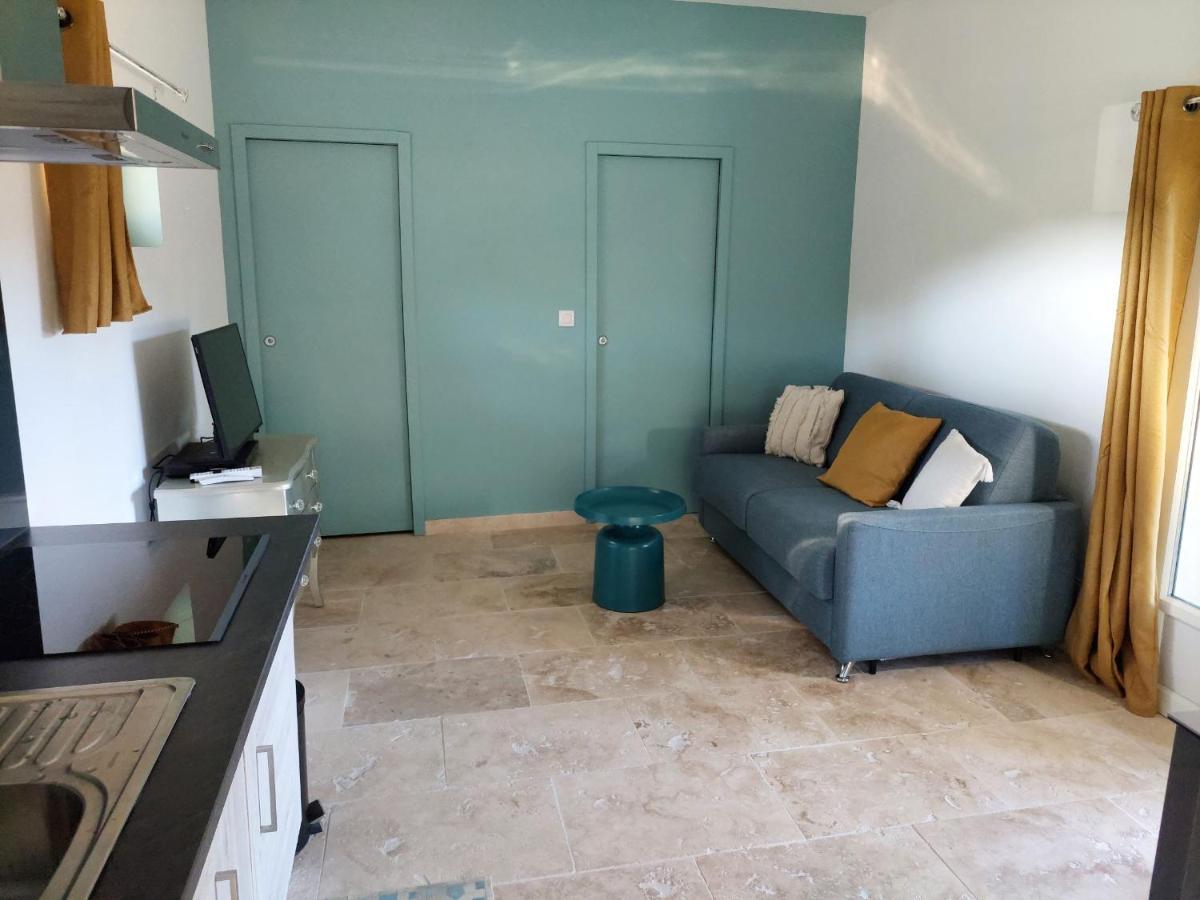 Appartement L'Etang Des Cigales à Uchaux Extérieur photo