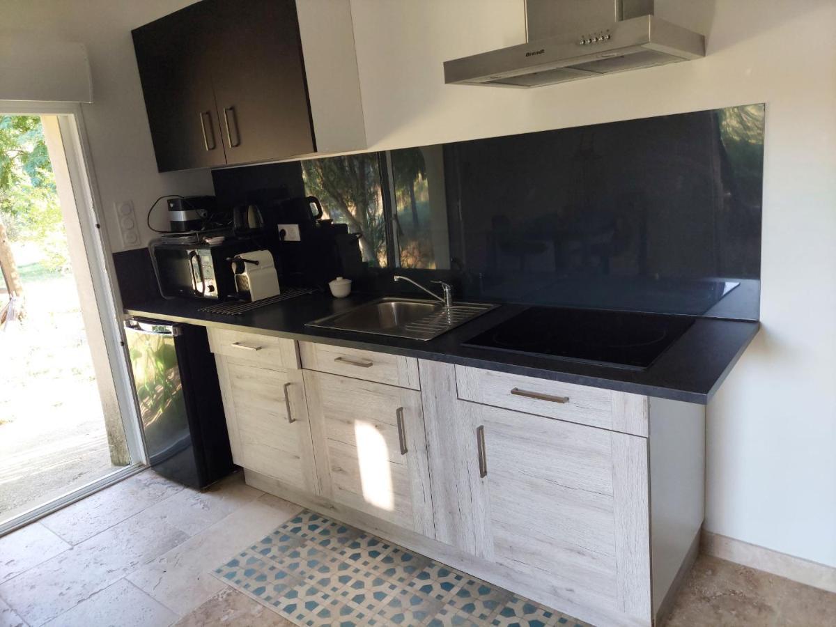 Appartement L'Etang Des Cigales à Uchaux Extérieur photo